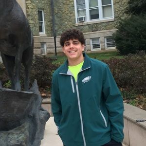 Meet your Posher, Max